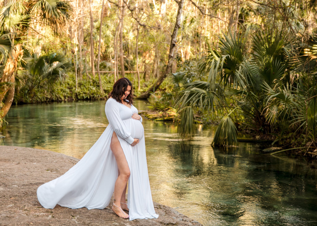 Maternity Photographer in Orlando