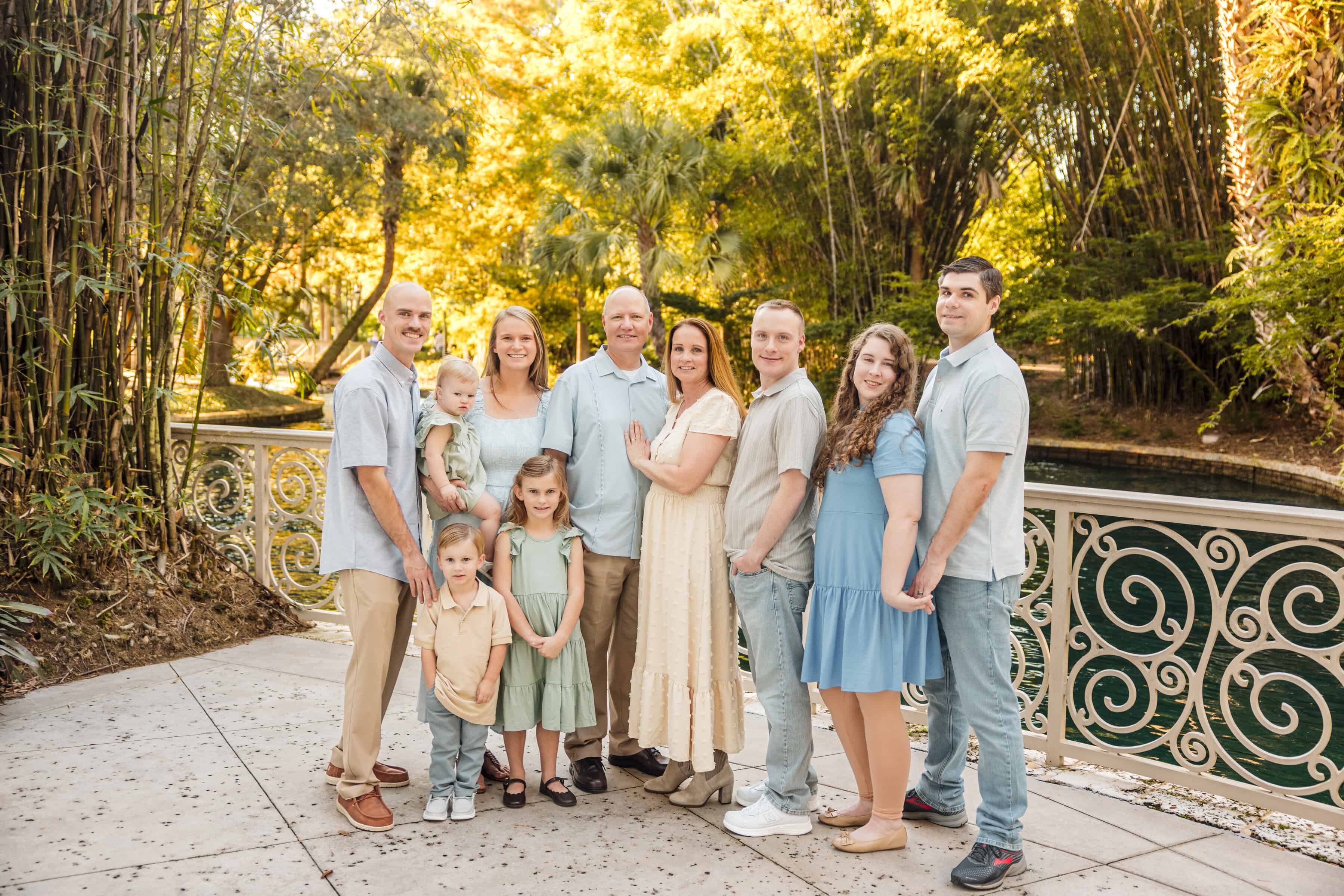 Universal Studios Orlando Photographer Extended Family Session by Michelle Coombs Photography